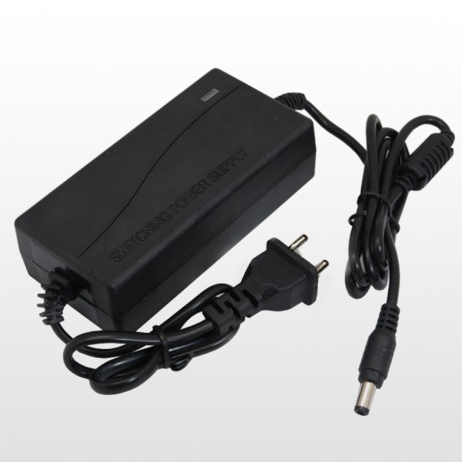 آداپتور 12 ولت 2 آمپر